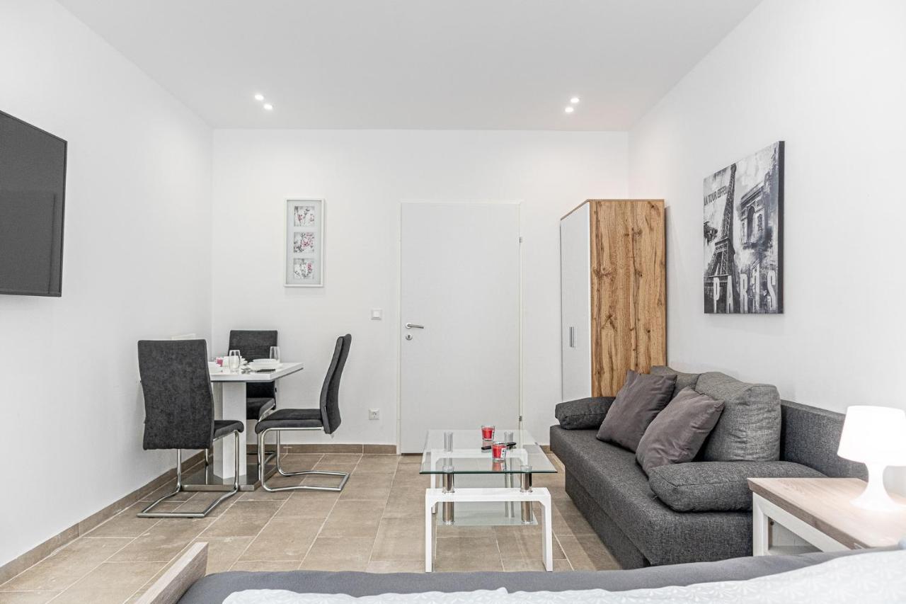 9 Min From City Center - Lovely Studio Near U1 Reumannplatz ウィーン エクステリア 写真