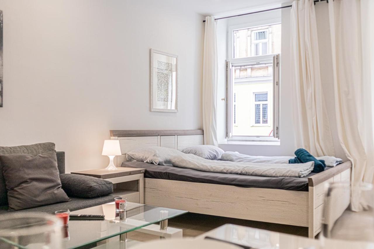 9 Min From City Center - Lovely Studio Near U1 Reumannplatz ウィーン エクステリア 写真