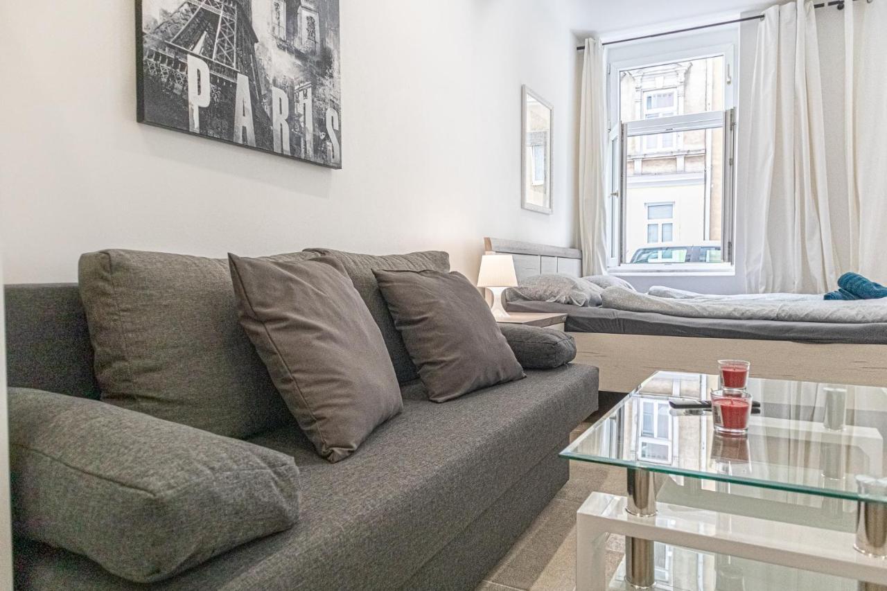 9 Min From City Center - Lovely Studio Near U1 Reumannplatz ウィーン エクステリア 写真