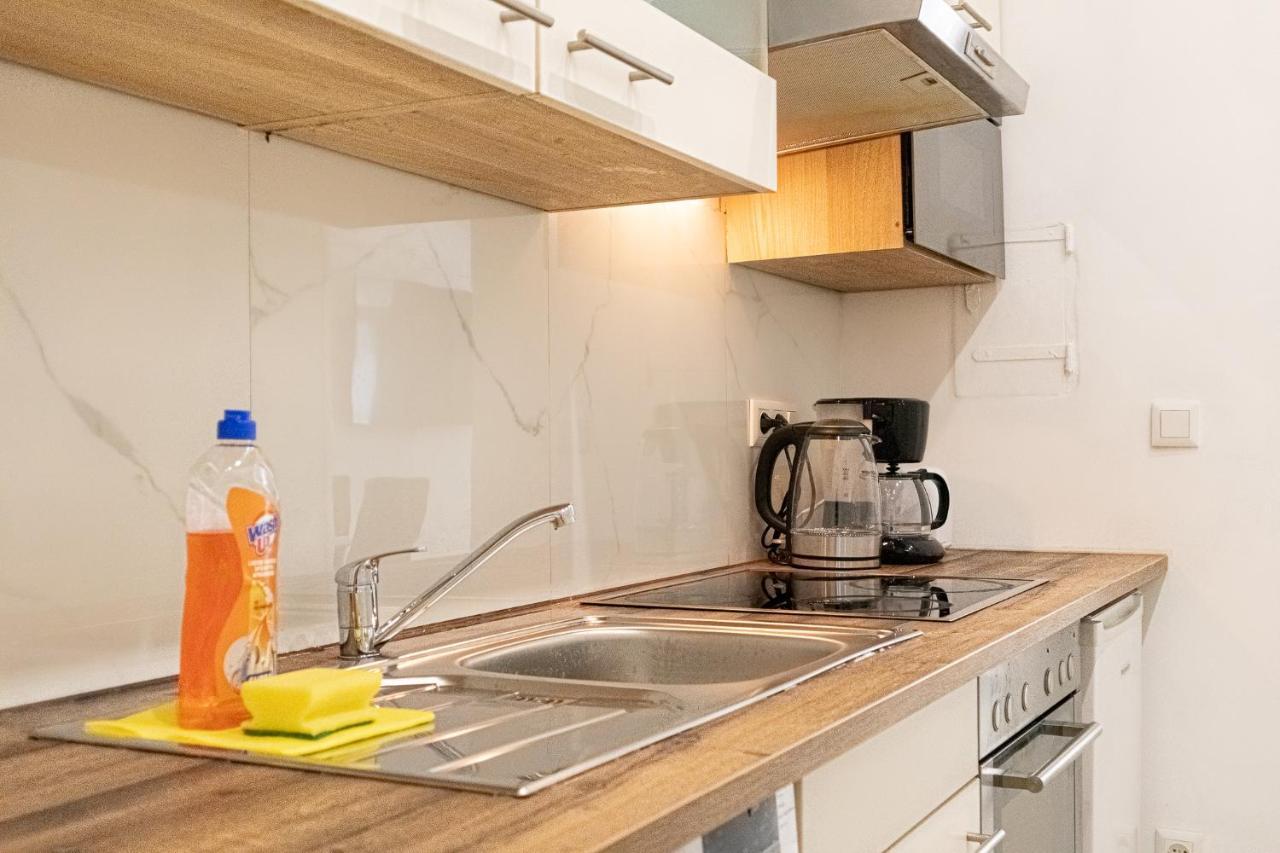 9 Min From City Center - Lovely Studio Near U1 Reumannplatz ウィーン エクステリア 写真